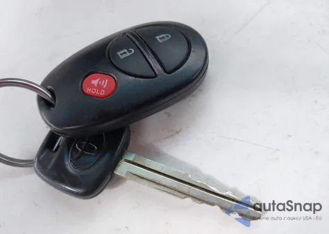 2007 Toyota Sienna Ce z USA, uszkodzony, nr VIN 5TDZK23C77S069391